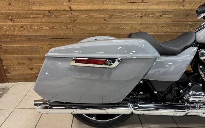 2026 Harley-Davidson® Street Glide® Dark Billiard Gray Chrome Trim FLHX