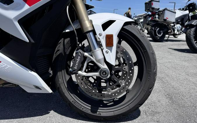 2022 BMW S1000