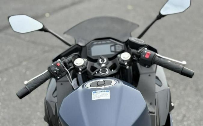 2026 Kawasaki Ninja 500 ABS Metallic Matte Twilight Blue ABS Metallic Yellowish GreenEbony
