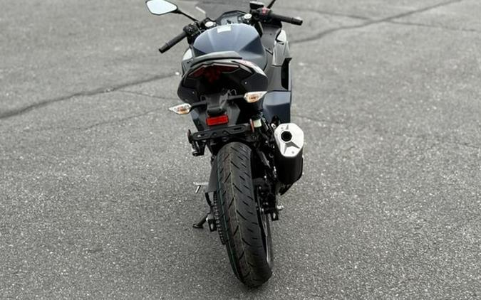 2026 Kawasaki Ninja 500 ABS Metallic Matte Twilight Blue ABS Metallic Yellowish GreenEbony