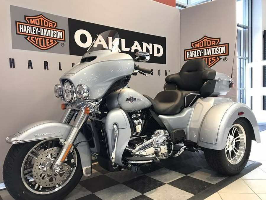 2023 Harley-Davidson® FLHTCUTG - Tri Glide® Ultra