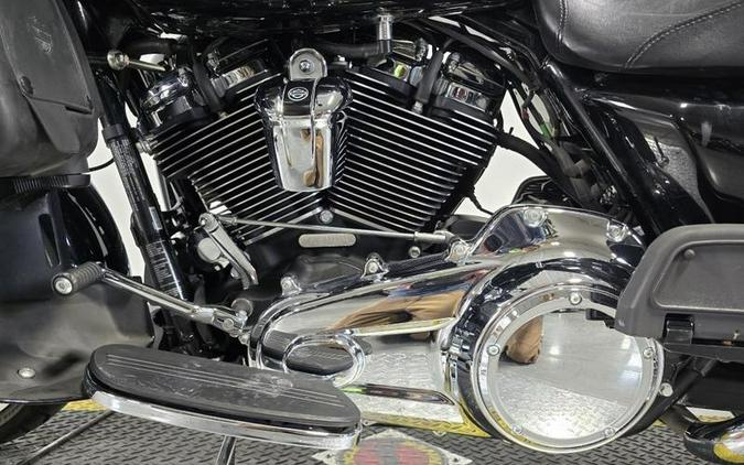 2021 Harley-Davidson® FLTRX - Road Glide®