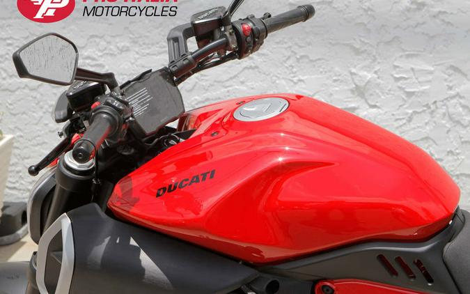 2024 Ducati Diavel V4 Red