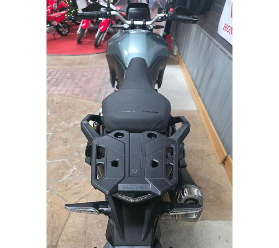 2024 Suzuki V-Strom 800