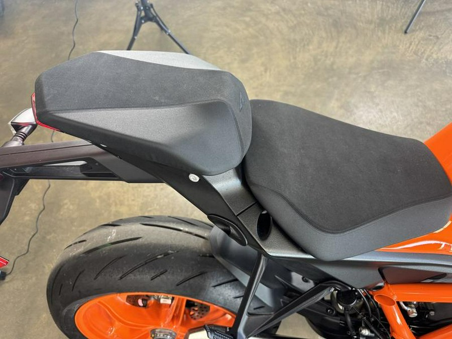 2023 KTM 1290 Super Duke R Evo