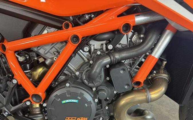 2023 KTM 1290 Super Duke R Evo