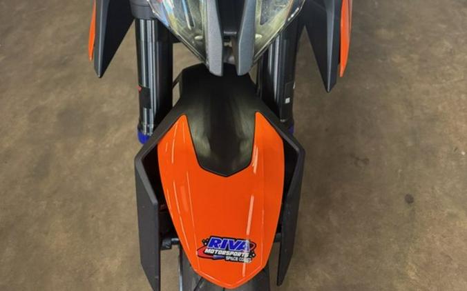2023 KTM 1290 Super Duke R Evo