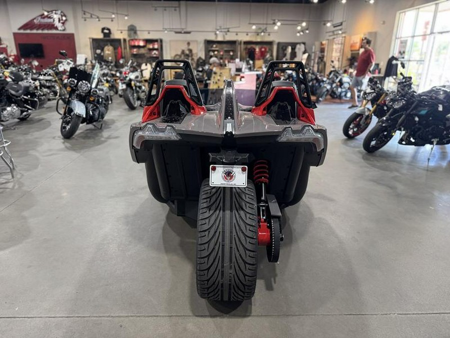 2026 Polaris Slingshot® R Manual Radiant Gray with Indy Red Pearl
