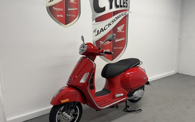 2027 Vespa GTS 310 Super 310