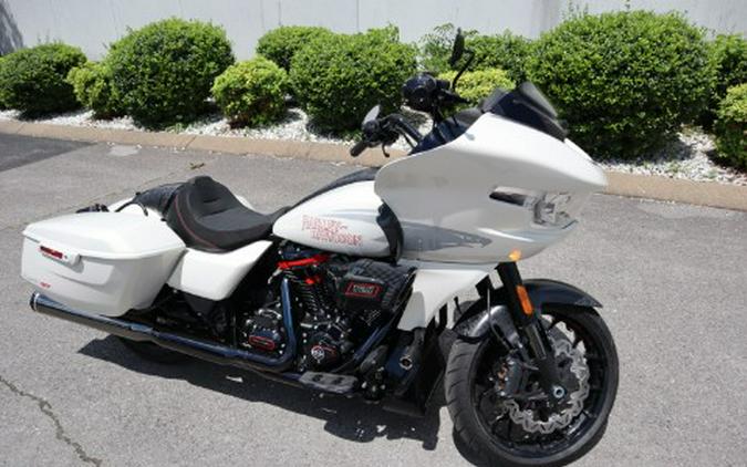 2024 Harley-Davidson CVO™ Road Glide® ST