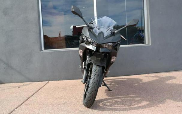 2026 Kawasaki Ninja 500 ABS Metallic Flat Spark Black