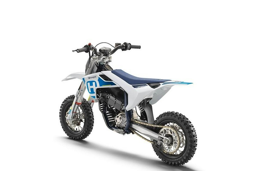 2023 Husqvarna Motorcycles EE 3