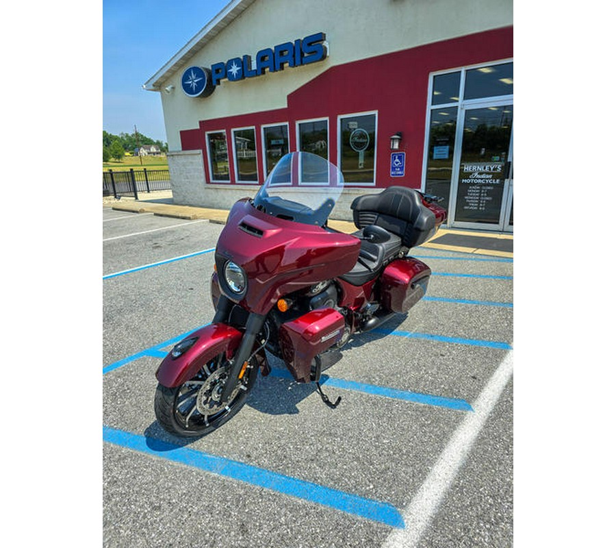 2024 Indian Motorcycle® Roadmaster® Dark Horse® Maroon Metallic