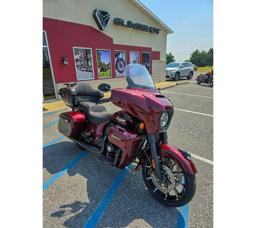 2024 Indian Motorcycle® Roadmaster® Dark Horse® Maroon Metallic