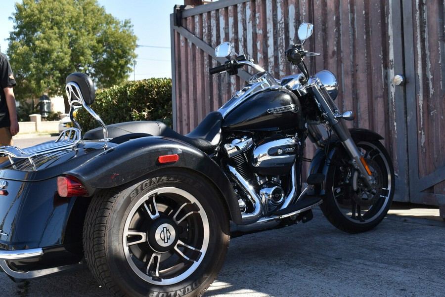 2017 Harley-Davidson® Freewheeler® FLRT