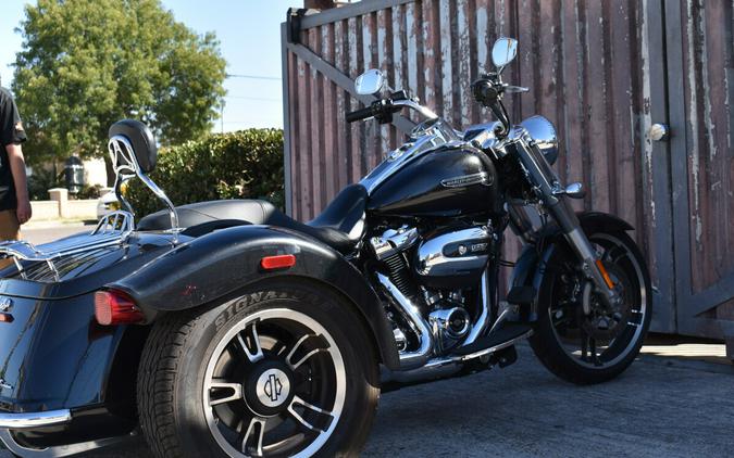 2017 Harley-Davidson® Freewheeler® FLRT