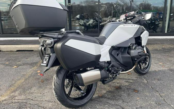 New 2026 BMW R 1300 RT