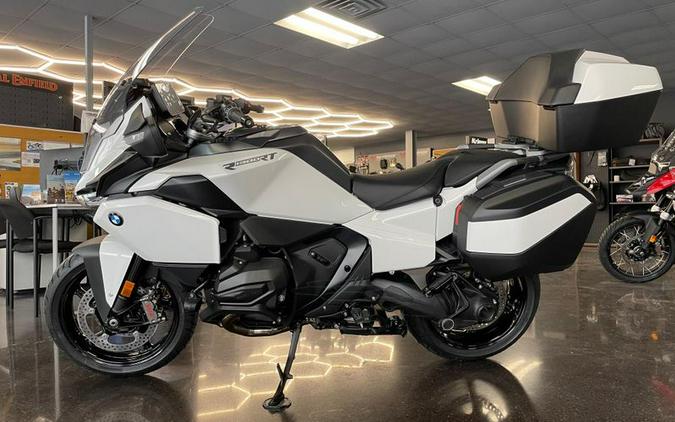 New 2026 BMW R 1300 RT
