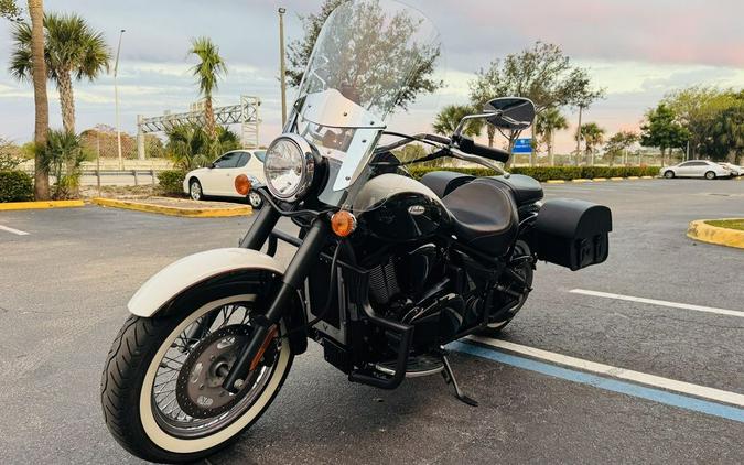 2024 Kawasaki Vulcan® 900 Classic