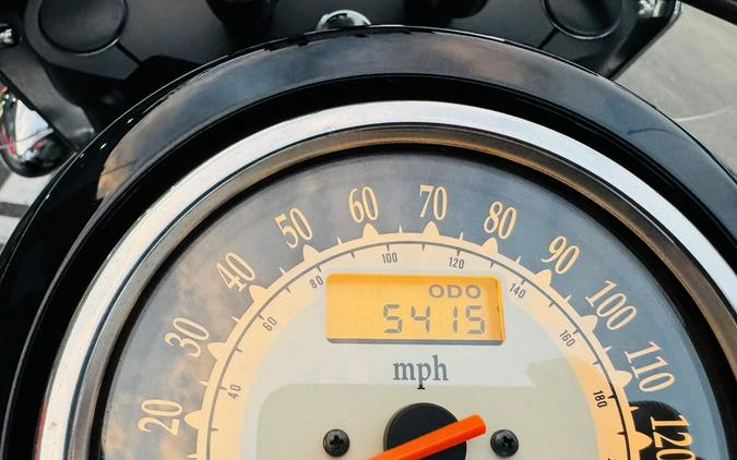 2024 Kawasaki Vulcan® 900 Classic