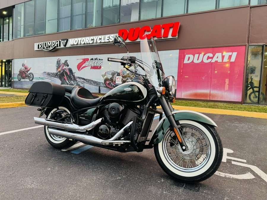 2024 Kawasaki Vulcan® 900 Classic
