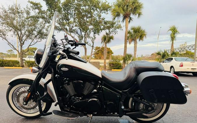 2024 Kawasaki Vulcan® 900 Classic