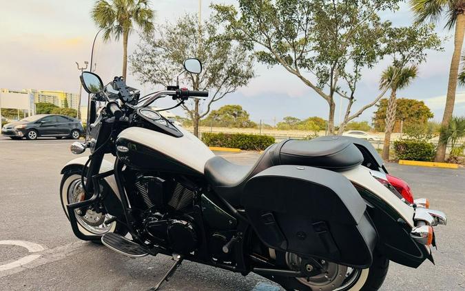 2024 Kawasaki Vulcan® 900 Classic