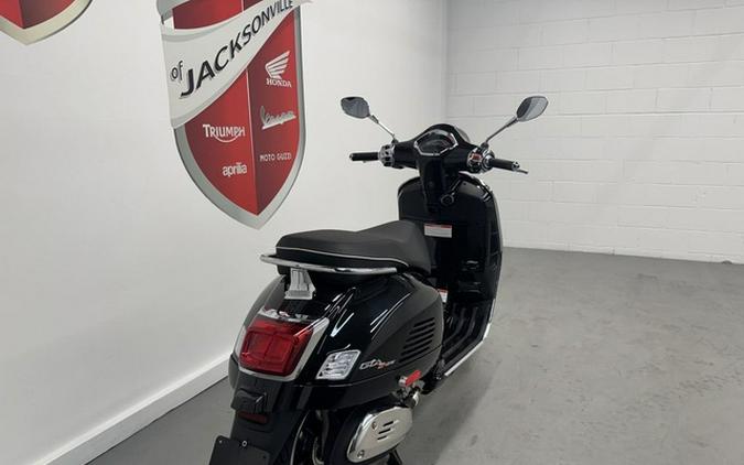 2027 Vespa GTS 310 Super 310