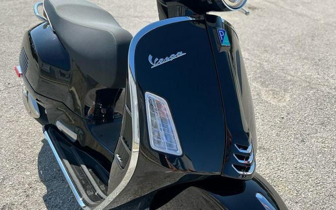 2027 Vespa GTS 310 Super 310