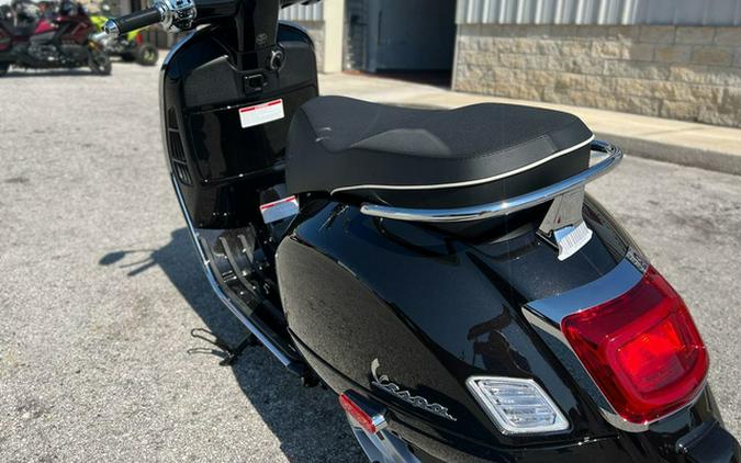 2027 Vespa GTS 310 Super 310