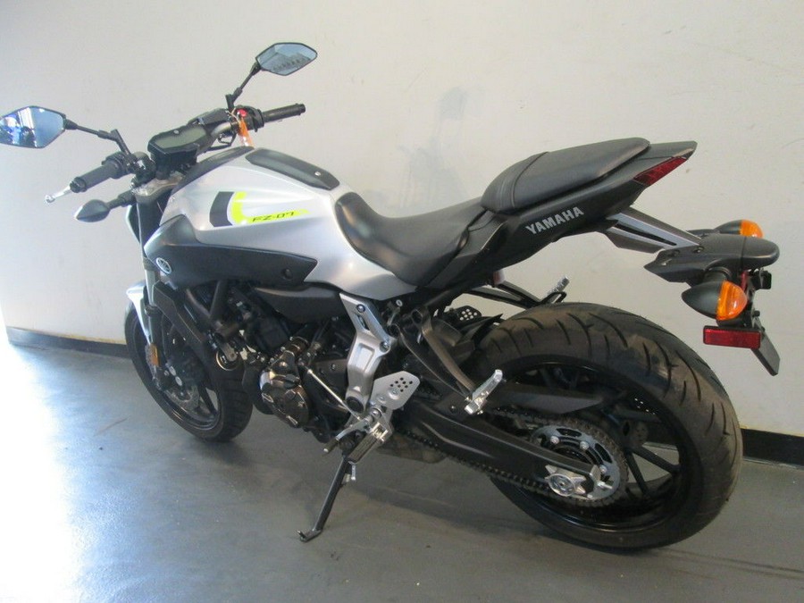 2017 Yamaha FZ-07
