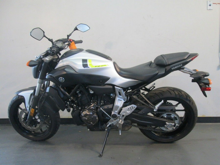 2017 Yamaha FZ-07