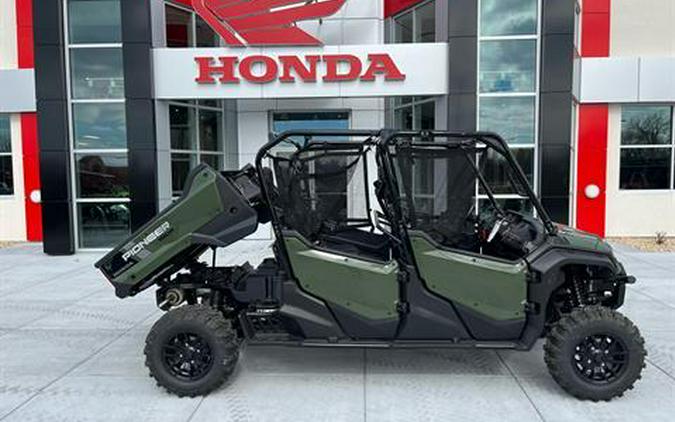 2023 Honda Pioneer 1000-6 Deluxe Crew