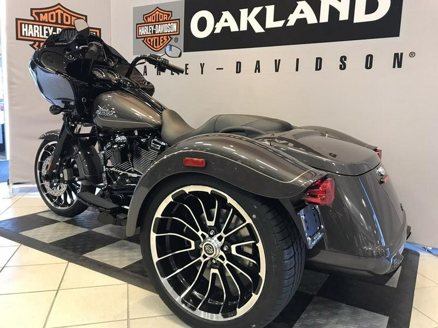 2023 Harley-Davidson® FLTRT - Road Glide® 3