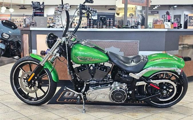 2015 Harley-Davidson Softail Breakout