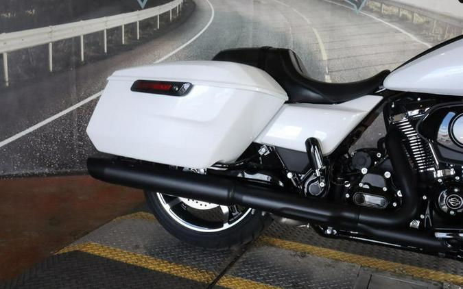 2025 Harley-Davidson® FLTRX - Road Glide®