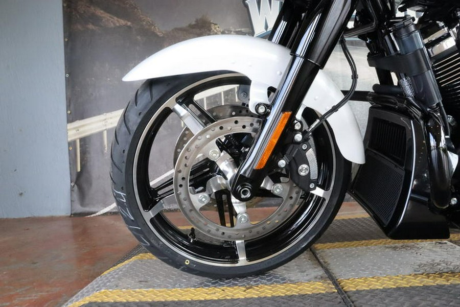 2025 Harley-Davidson® FLTRX - Road Glide®