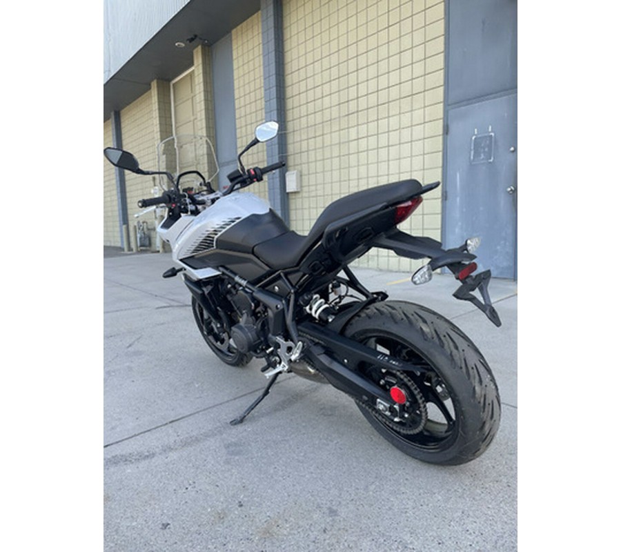 2024 Triumph Tiger Sport 660 Snowdonia WhiteJet Black