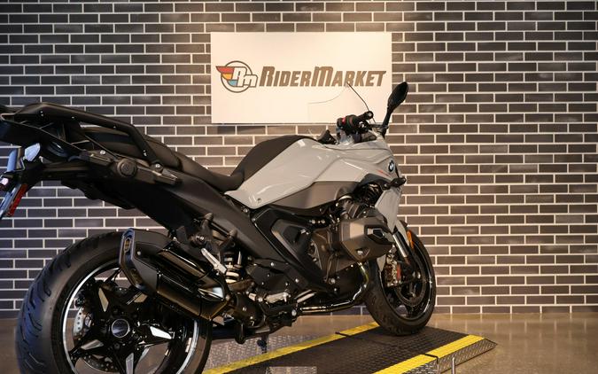 2026 BMW R 1300 RS
