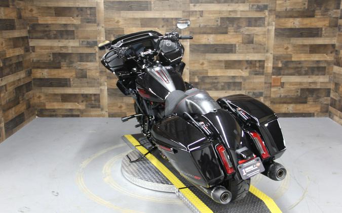 2024 Harley-Davidson CVO™ Road Glide® ST Raven Metallic