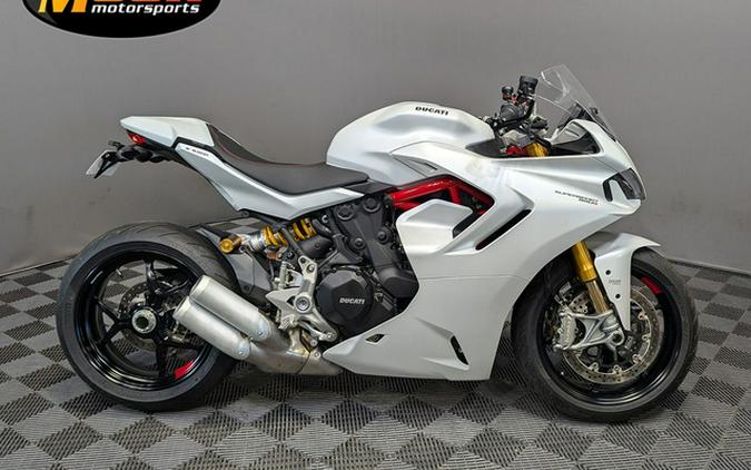 2023 Ducati Supersport 950 S Arctic White