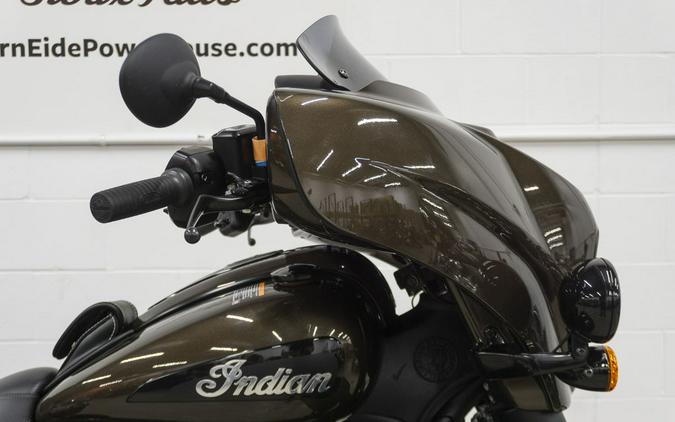 2023 Indian Motorcycle® Roadmaster® Dark Horse® Bronze Pearl Metallic