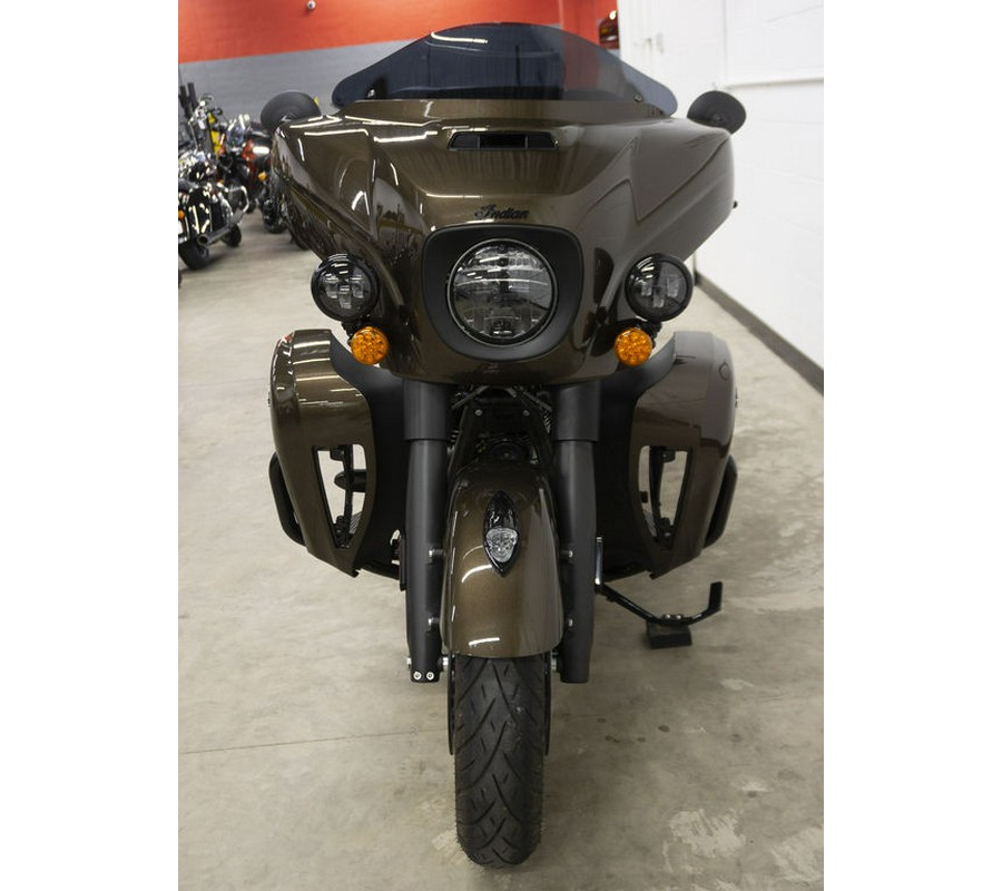 2023 Indian Motorcycle® Roadmaster® Dark Horse® Bronze Pearl Metallic