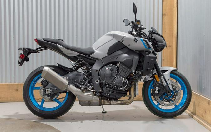 2025 Yamaha MT 10