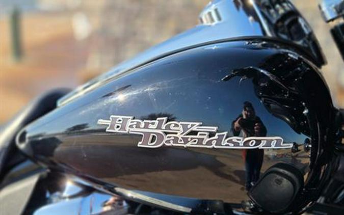 2017 Harley-Davidson Street Glide® Special