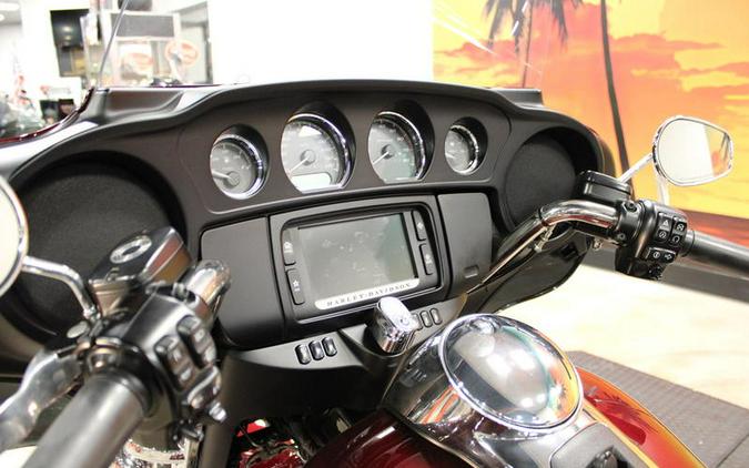 2017 Harley-Davidson® FLHTCUTG - Tri Glide® Ultra