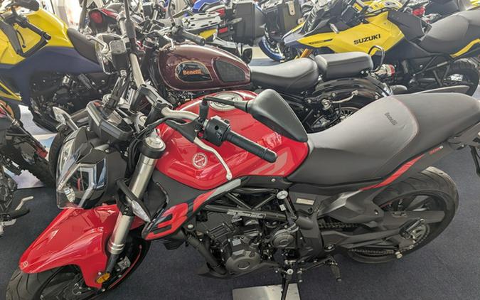 2024 Benelli 302S