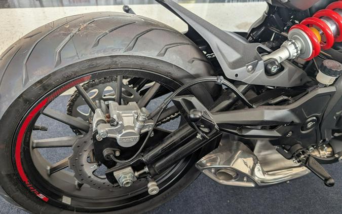 2024 Benelli 302S