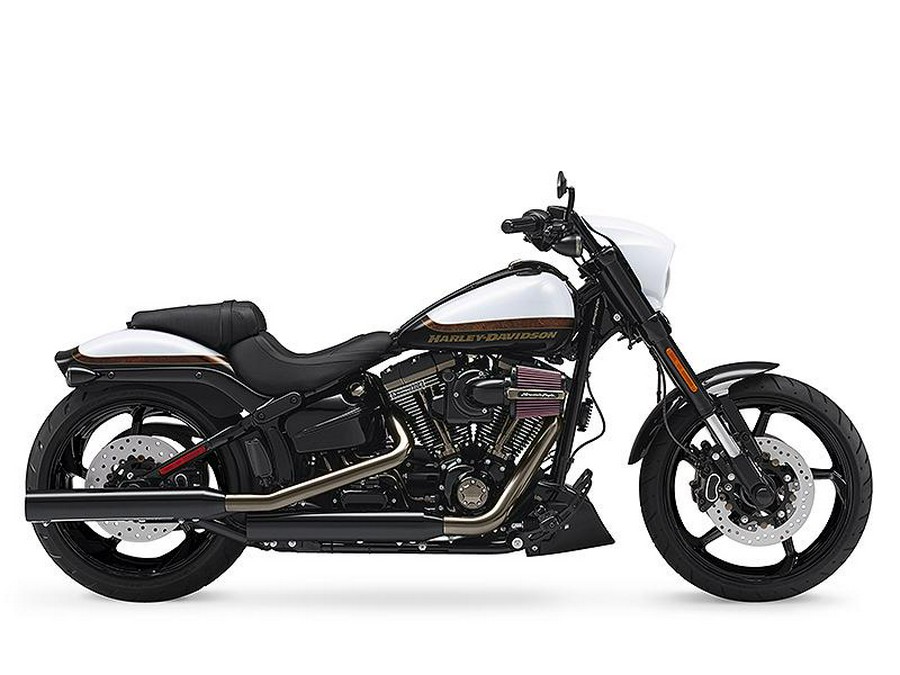 2017 Harley-Davidson® FXSE - CVO™ Pro Street Breakout®