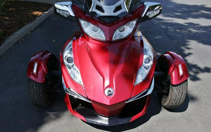 2015 Can-Am® Spyder® RT Limited 6 Speed semi-Automatic (SE6)